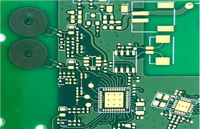 Chev PCB ntawm Industrial Automation